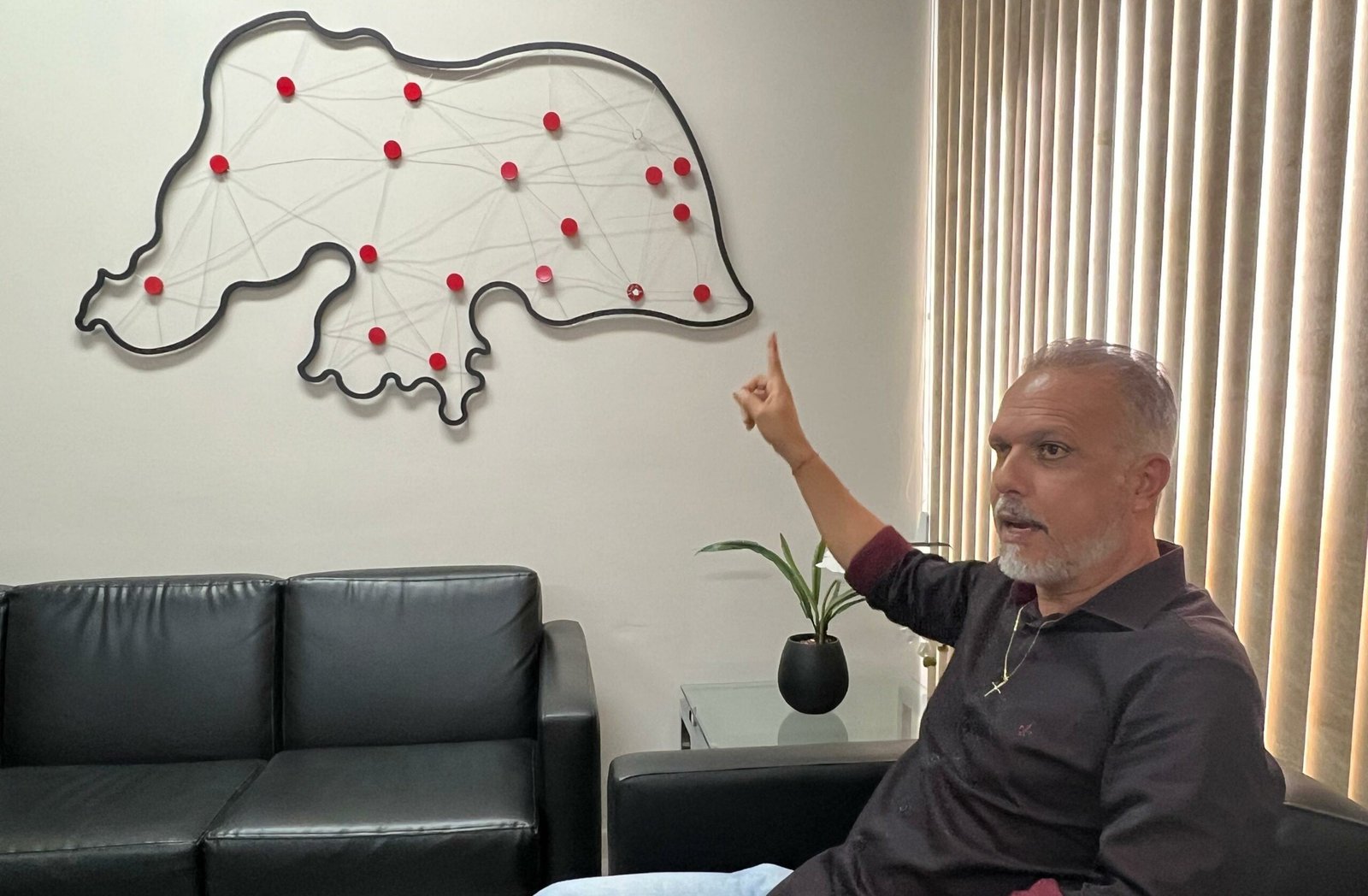Reitor do IFRN é hostilizado ao citar Lula em discurso sobre expansão dos IF
