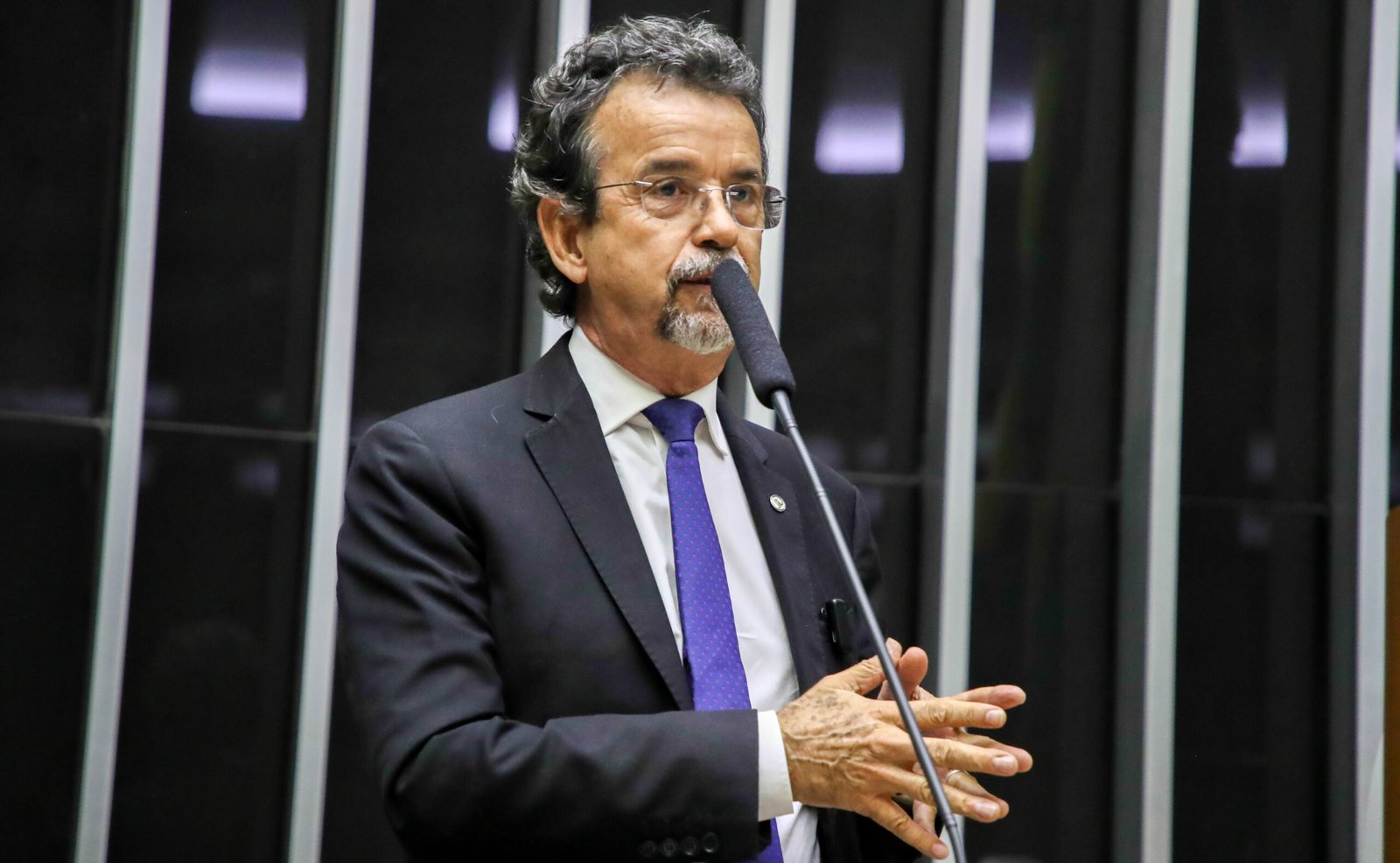 Likes, bets, fofoca e política: o novo ecossistema da manipulação