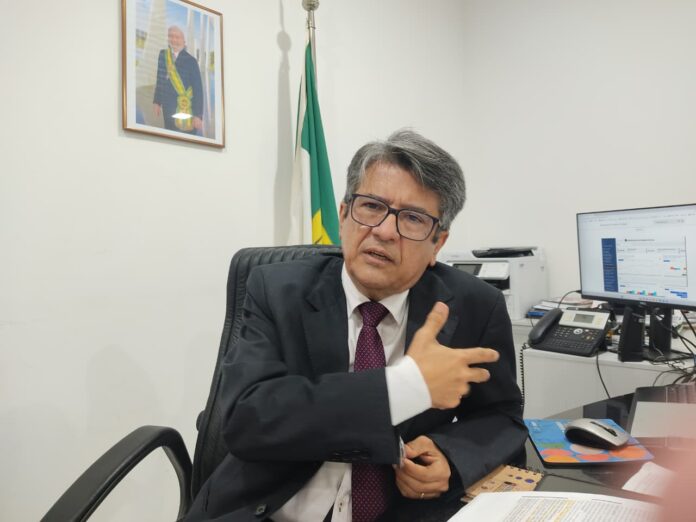 “Nada mais justo”: superintendente do Trabalho no RN defende redução da jornada